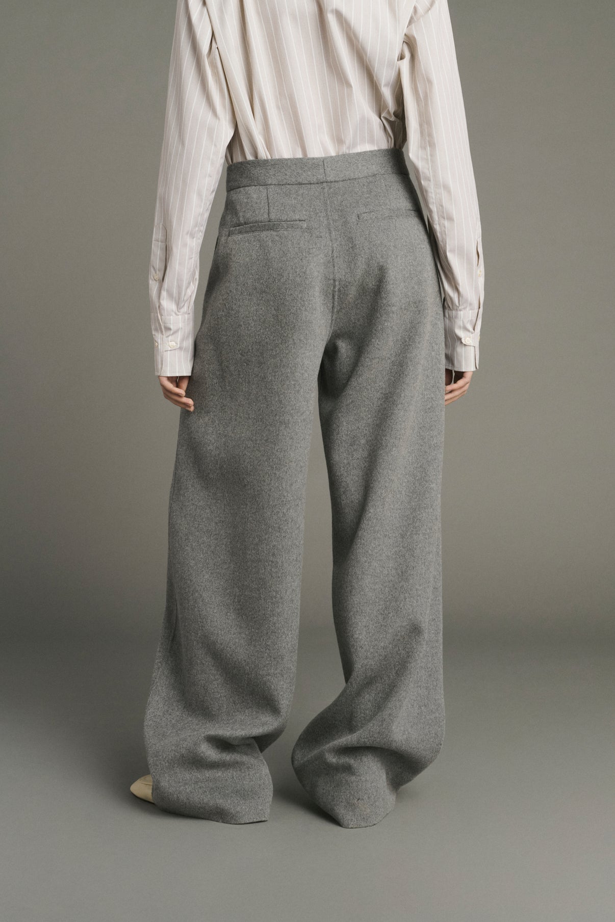 Pantalón Horatio - Gris claro - Lana - Mujer vue 3