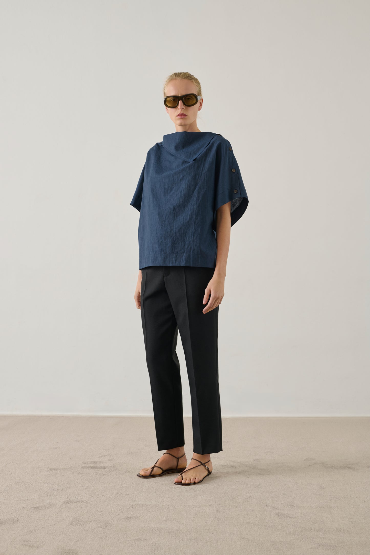 Blusa Issa - Marino - Mujer