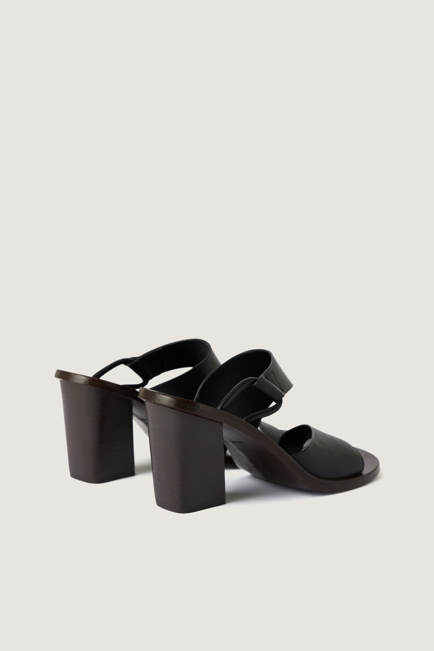 Sandales Astree - Noir - Cuir - Femme