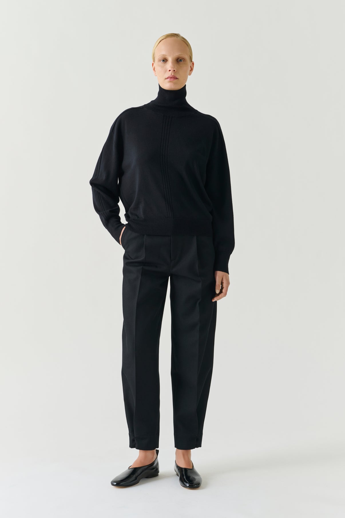 Jersey Nord - Negro Lana Merino Cuello Vuelto Oversize - Soeur vue 2
